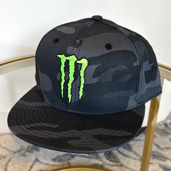 Vintage Monster Energy Drink Hat Snapback Camo Camouflage Cap OSFM - Picture 1 of 10